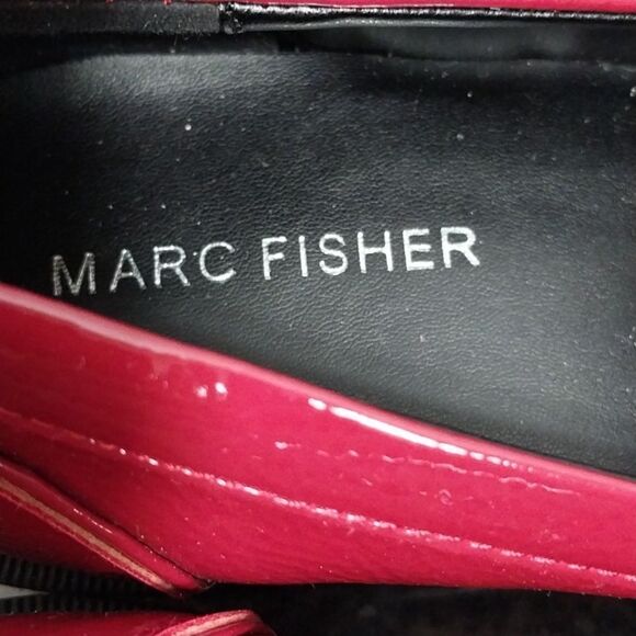 Marc Fisher Chain Loafer...Size 8.5...NEW - Picture 4 of 6